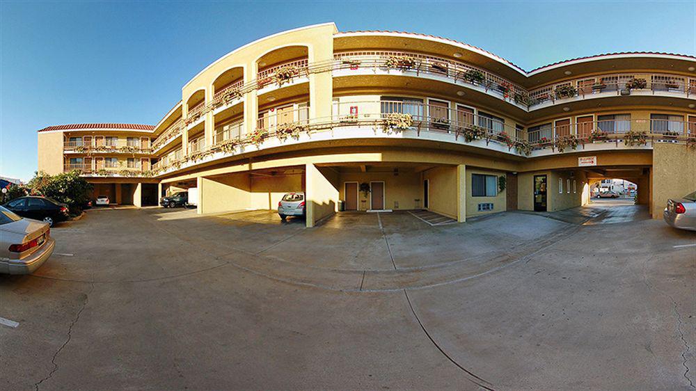 Days Inn By Wyndham Alhambra Ca Kültér fotó